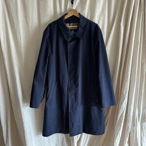 Aquascutum Navy Trench coat Size 48